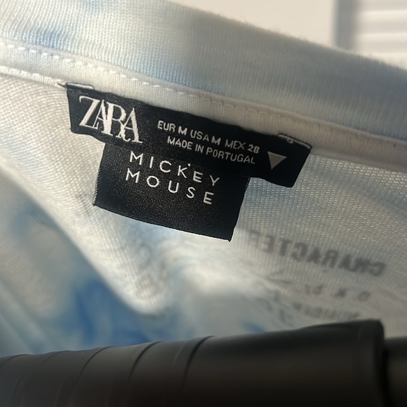 Disney T-Shirt - Picture 4 of 6